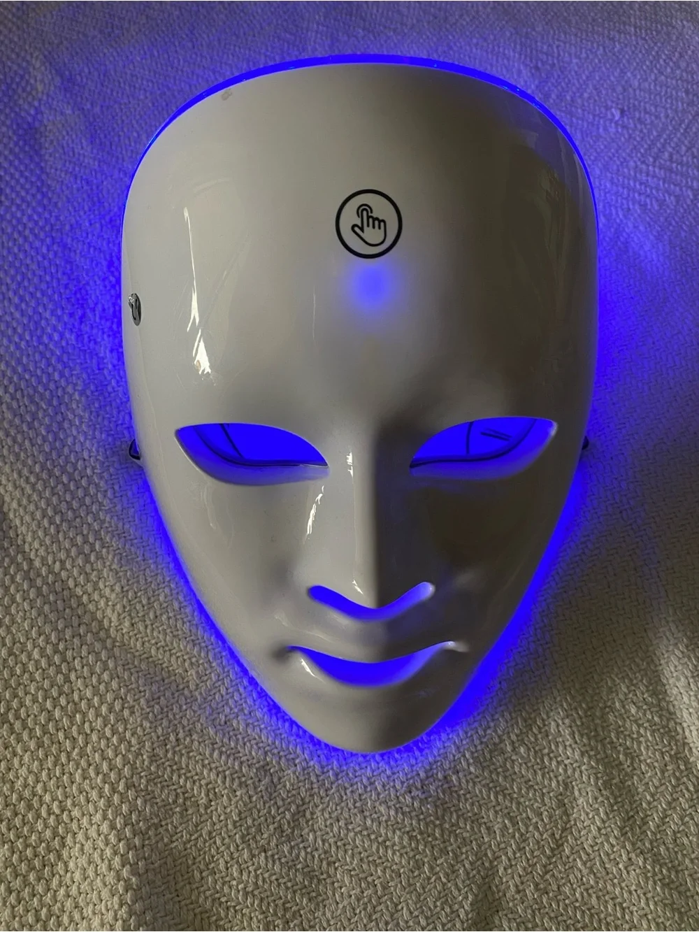 LED Light Therapy Face Mask - White